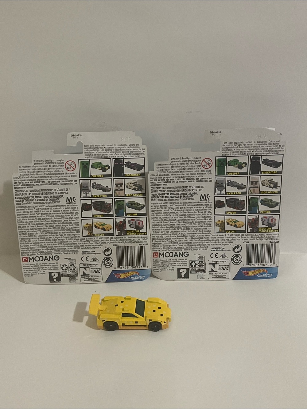 HotWheels Minecraft Bundle-Spider/Creeper and Ocelot - Picture 11 of 11